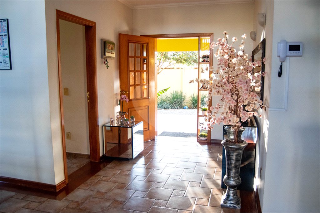 CASA ALTO PADRÃO - BAIRRO NOBRE