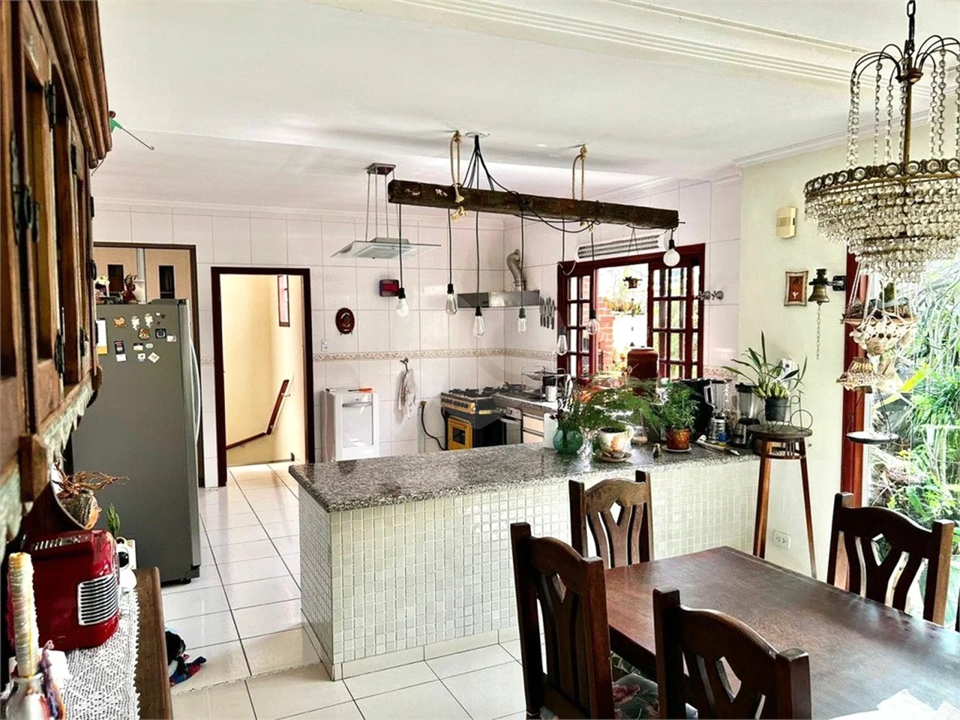 Excelente Sobrado na Vila Matilde. Venha fazer uma visita.