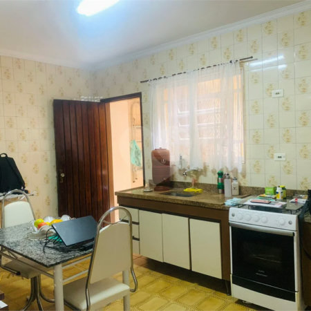 Casa a venda em 66 m2- 2 dormitórios em Vila Regente Feijó