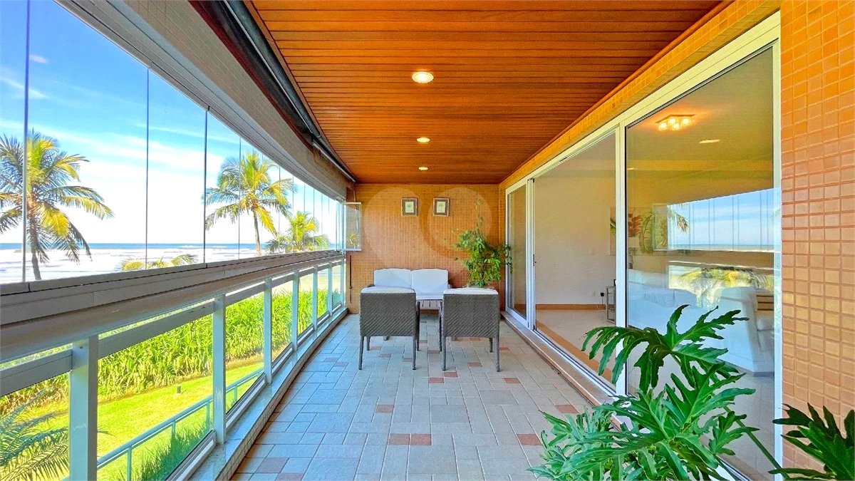 Apartamento à venda com 4 suítes em Riviera de São Lourenço, Bertioga, SP