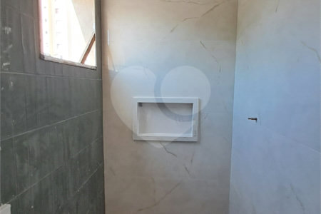 Sobrado Novo com 2 suítes e 2 vagas - Penha