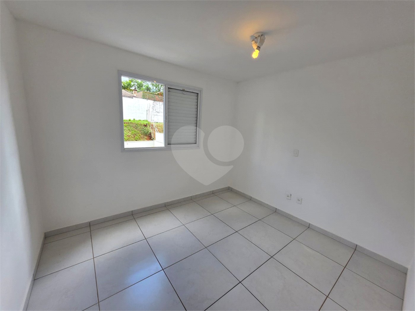 Apartamento 3 quartos i suíte e varanda Residencial Beatrice SPE