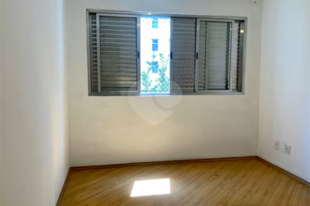 Excelente oportunidade! Paraíso 125m², 3dormitórios sendo 1 suíte, 1 vaga.