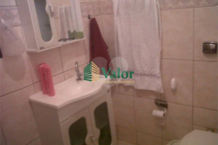 Casa térrea à venda no Jardim Tangará