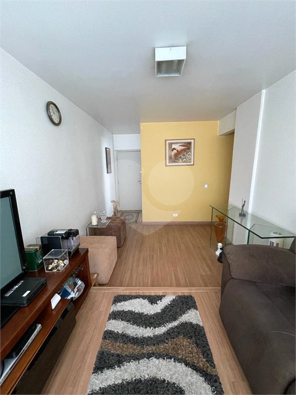 Apartamento com 2 Quartos e 2 banheiros à Venda, 79 m² por R$ 590.000