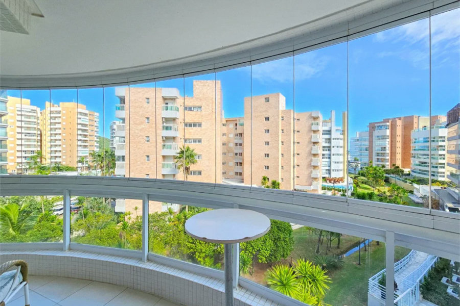 Apartamento à venda com 3 suítes em Riviera de São Lourenço, Bertioga, SP