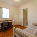Vila Clementino - Apartamento na Rua Loefgren | 80 m² | 3 Dormitórios | 1 Suíte | 2 Vagas | Último Andar