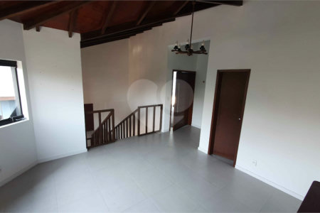 Casa Exclusiva e de Alto Padrão no Jardim Londrina - Um refúgio de Tranquilidade em São Paulo