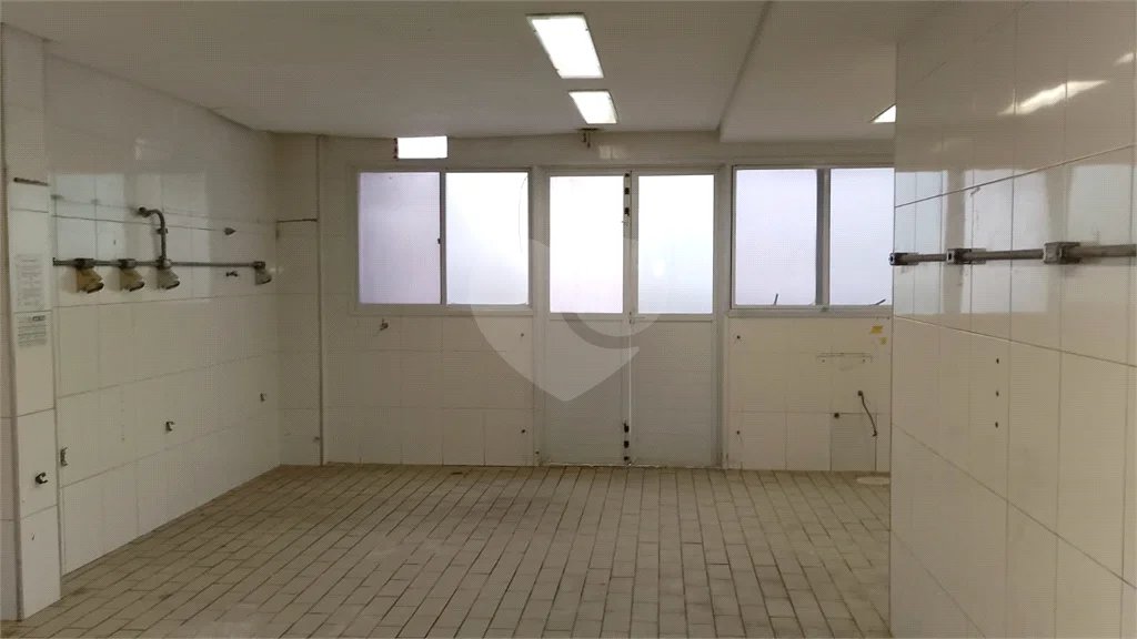 Prédio Comercial à Venda na Mooca – 394 m² de Área Construída