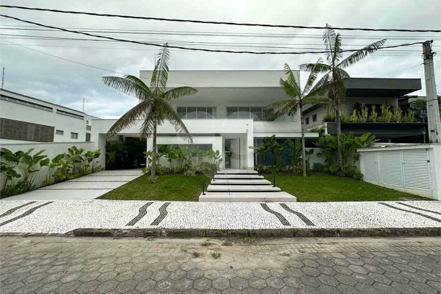 Casa à venda com 6 suítes em Riviera de São Lourenço, Bertioga, SP