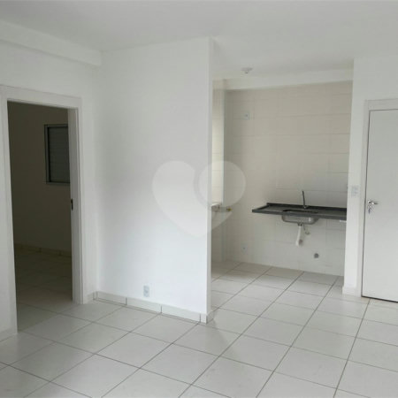 Apartamento à venda no Residencial Vila das Orquídeas, no Jockey Clube!