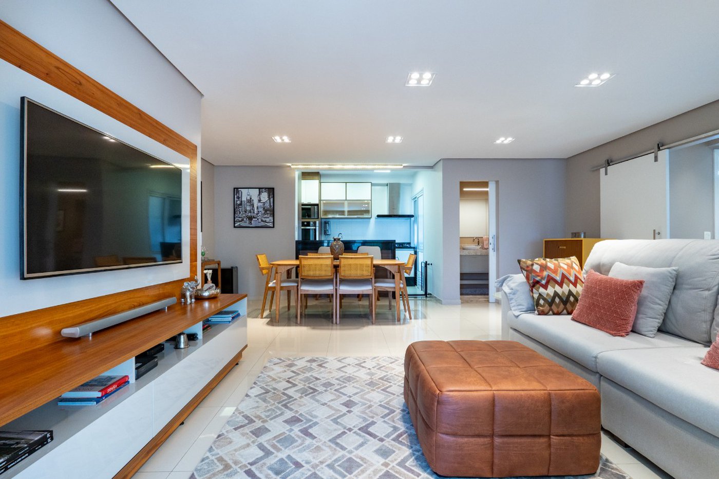 Apartamento para venda em Vila Suzana com 2 quartos, sendo 2 suítes, 103m²
