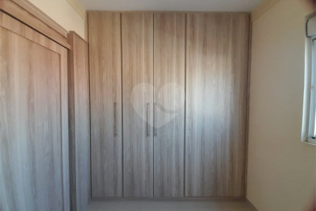 Apartamento à Venda ou para Locação no Edifício Marchal Estilo - São Carlos