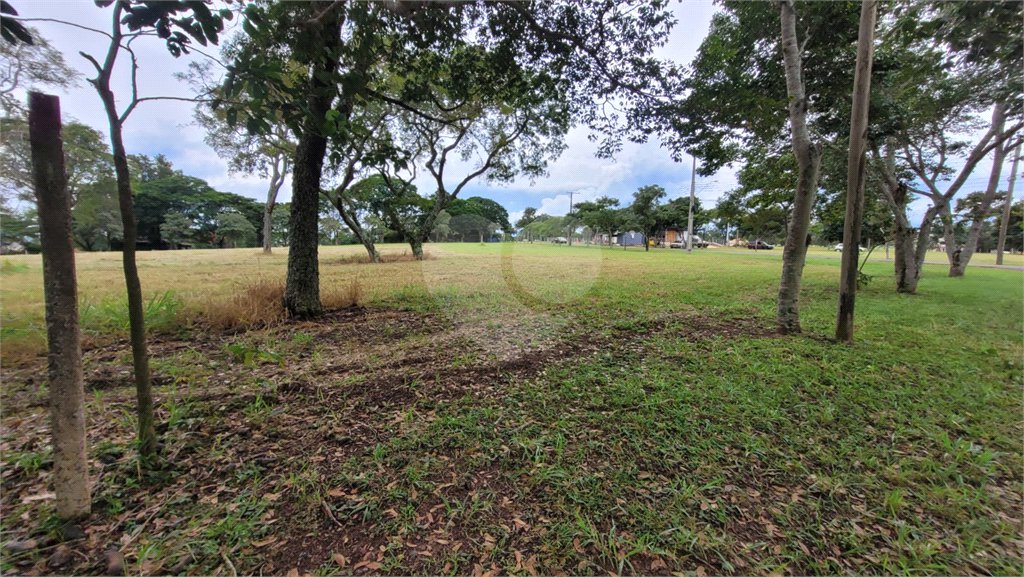 Loteamento Residencial no Condomínio Vila Pinhal do Broa