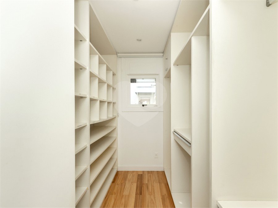 Casa com 4 quartos a venda Vila Nova Conceição, São Paulo - SP