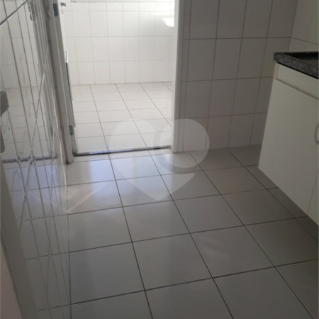 APARTAMENTO REFORMADO C/52,0m² NA SAÚDE