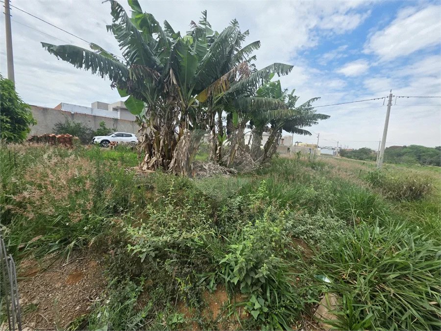 Terreno no Arcoville 260m² de esquina