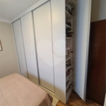 CASA A VENDA EM CONDOMINIO FECHADO RESIDENCIAL BELL PARK, JARDIM UIRA, 2 DORMITORIOS SENDO 1 SUÍTE,