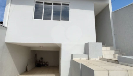 Sobrado à venda com 1 suíte em Jardim Santo André, São João da Boa Vista, SP
