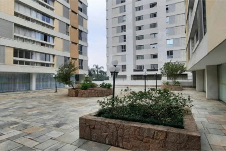 Apartamento à venda com 3 quartos, sendo 1 suíte, em Vila Madalena, São Paulo, SP