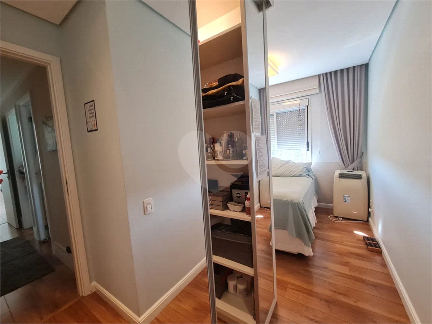Apartamento à venda com 4 quartos, sendo 3 suítes, em Jardim Marajoara, São Paulo, SP