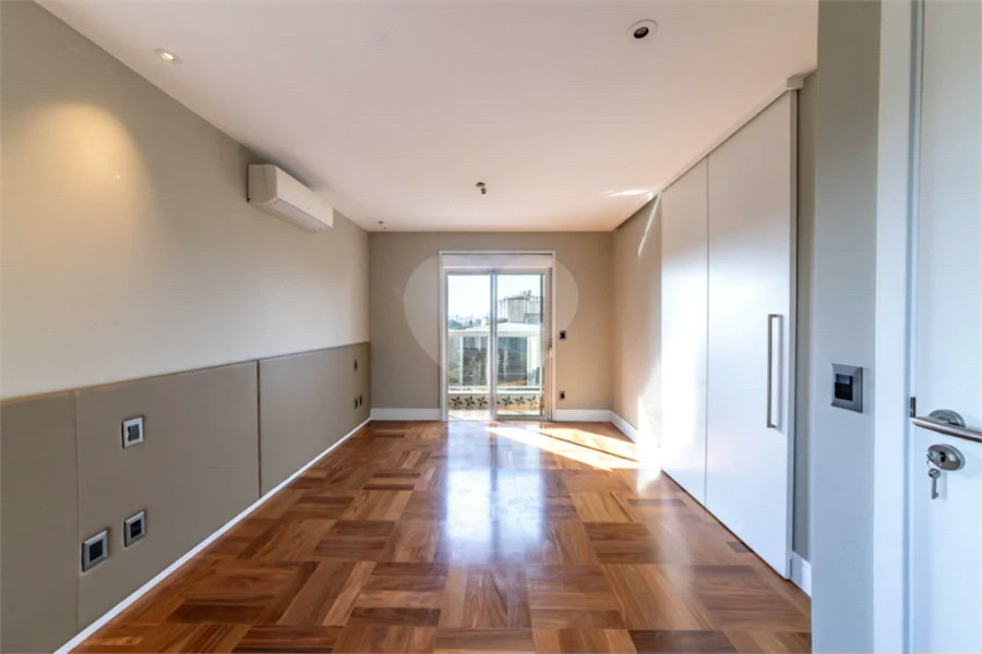 Vila Clementino - 161 m² | 2 dormitórios, com possibilidade de 3 | suíte master | 3 vagas | depósito