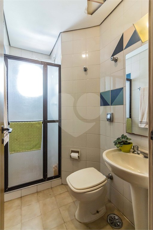 Apartamento para venda com 75 m, dois dormitórios, uma vaga na Vila Madalena!