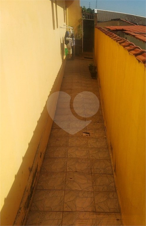 Casa a venda em Louveira