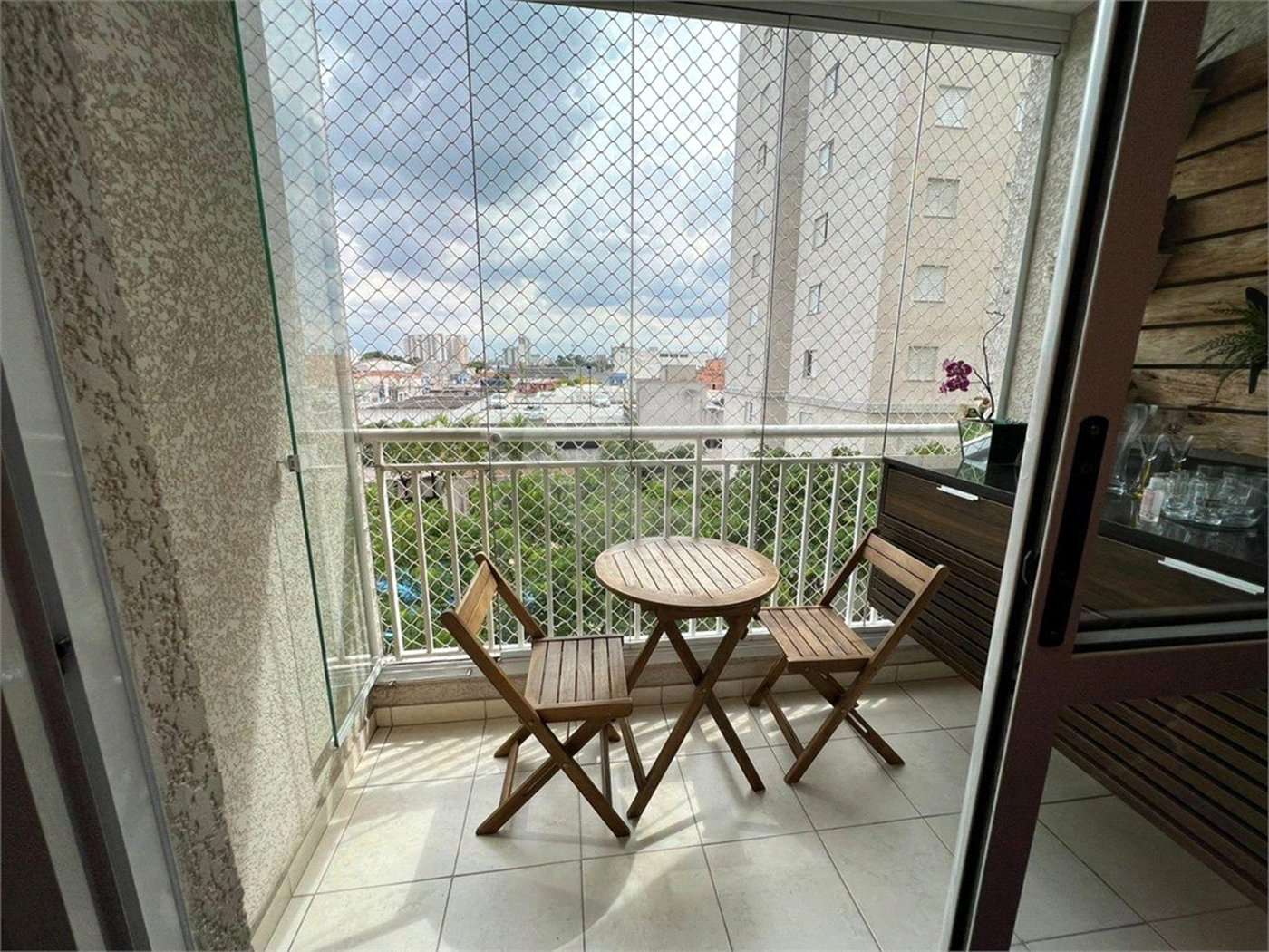 Apartamento à venda com 3 quartos, sendo 1 suíte,  em Vila Guilherme, São Paulo, SP