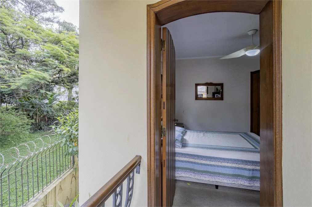 Sobrado à venda com 3 suítes em Butantã, São Paulo, SP