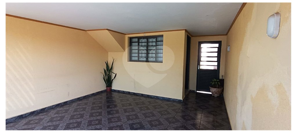 Casa à venda com 3 quartos, sendo 1 suíte, em Vila Boa Vista, São Carlos - SP
