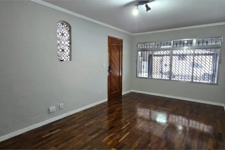 Sobrado à venda com 3 quartos, sendo 2 suítes, em Ferreira, São Paulo, SP