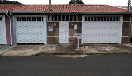 Casa à venda com 3 quartos, sendo 1 suíte,  em Jardim São Carlos 5, São Carlos, SP