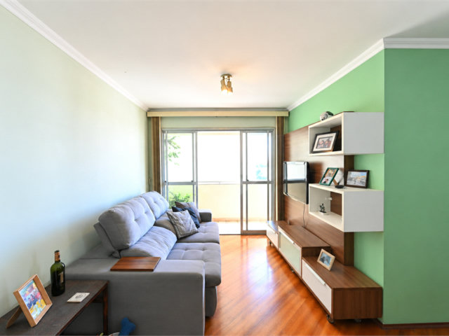 Apartamento à venda com 3 quartos, sendo 1 suíte,  em Vila Mariana, São Paulo, SP
