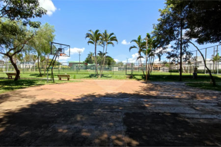 Casa à Venda de 5 dormitórios em São Carlos, no Residencial Eldorado