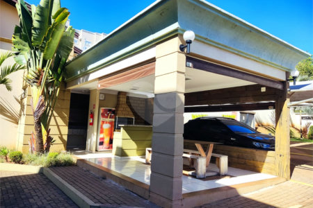 Apartamento à Venda no Residencial Augusta - Brotas/SP
