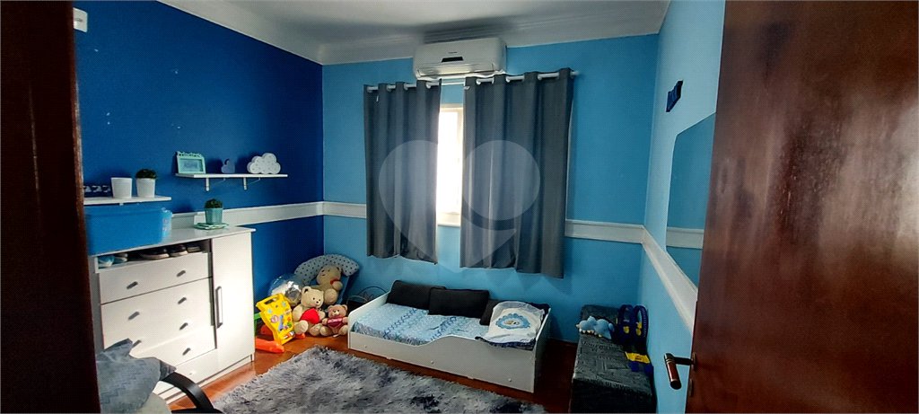 Casa à venda com 5 quartos, sendo 1 suíte, em Jardim Santa Paula, São Carlos, SP