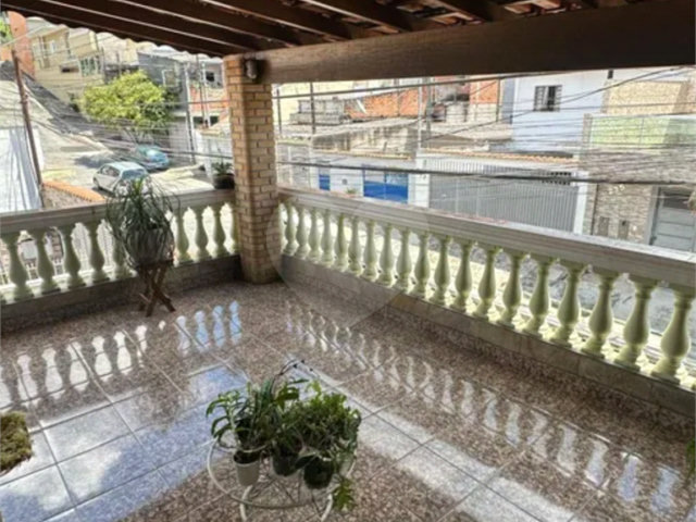 Sobrado à venda com 4 quartos, sendo 2 suítes,  em Jardim Líbano, São Paulo, SP