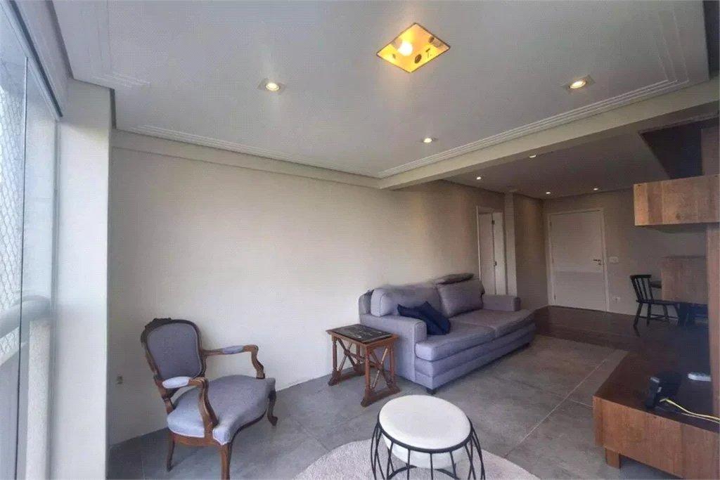 Apartamento à venda com 3 quartos, sendo 1 suíte, em Parque Reboucas, São Paulo, SP