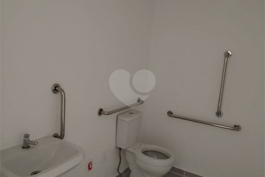 Excelente sala comercial com 50 M² no Jabaquara.