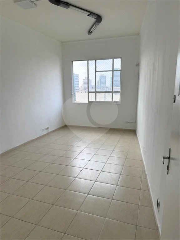 Sala comercial região da Paulista com 50 m²!