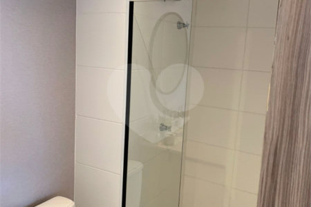Apartamento novo na Vila Mariana com varanda