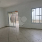 Lindo sobrado com 3 dormitórios (1 suíte com closet) e a.c. em todos os ambientes. à venda, 150 m², por R$ 960.000,00 no condomínio Casa Bella, em Indaiatuba/SP.