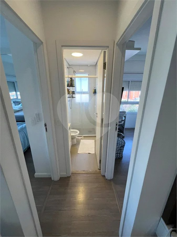 Apartamento com 2 dormitórios, 2 vagas e depósito privativo na Vila Mariana