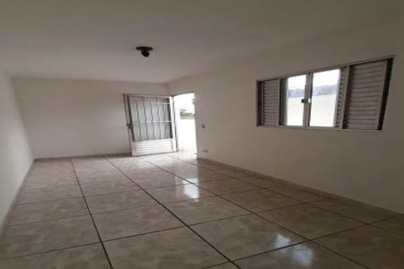 Casa à venda com 3 quartos, sendo 1 suíte,  em Rio Pequeno, São Paulo, SP