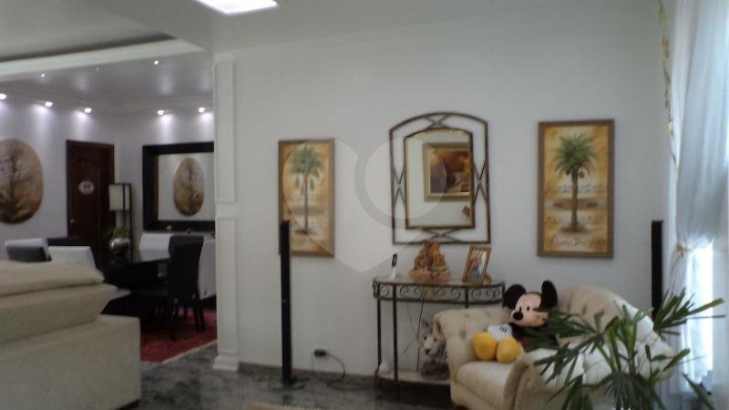 Casa térrea com 3 quartos em bolsão residencial City Campo Grande em São Paulo - SP
