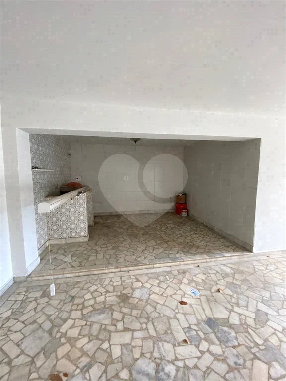Sobrado comercial para alugar com 3 quartos no Centro de Piracicaba