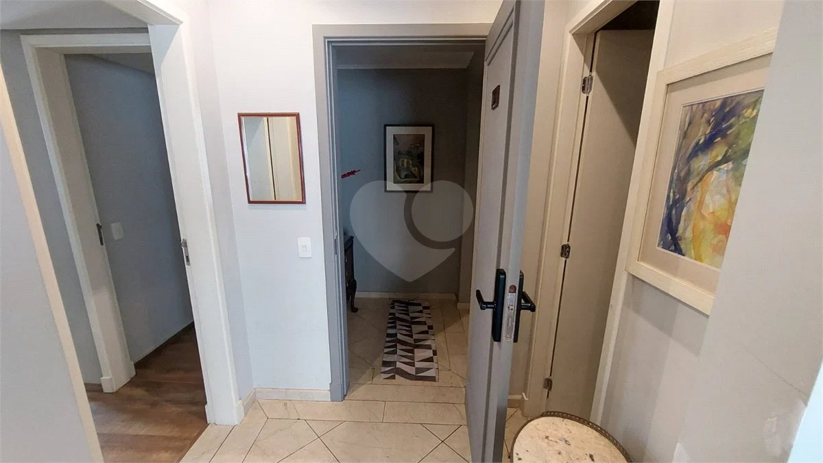 Apartamento de 3 quartos, mobiliado, para locação no Paraíso