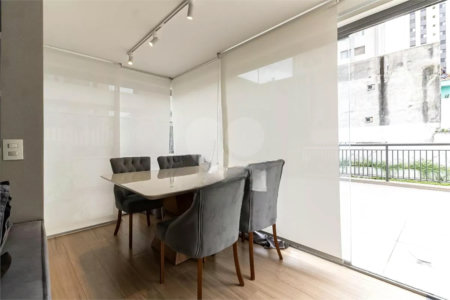 Apartamento Garden à venda ? 500 m do Metrô Conceição | Reformado e com quintal privativo