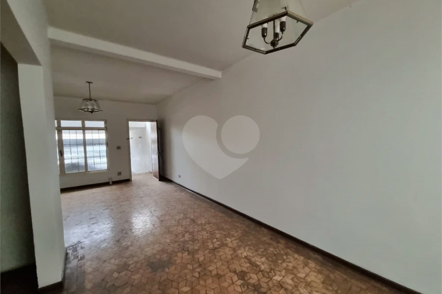 Casa com vocação comercial no Centro de Piracicaba